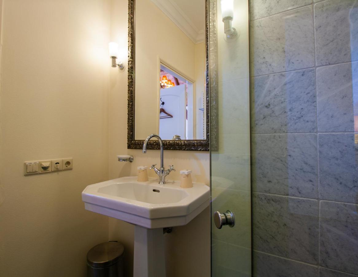 Hotel Veertien 3*